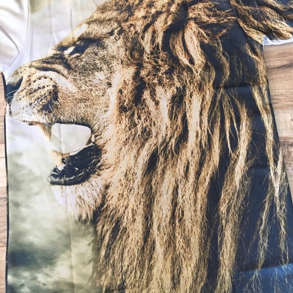 NWT, Mr Bao Long Miss Go Lion button down shirt - Picture 2 of 8